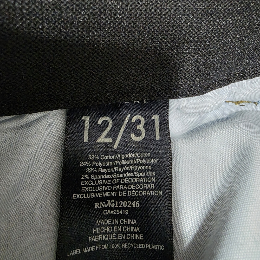 Stylish Light Blue Women's Cropped Jeans - Picture 5 of 5